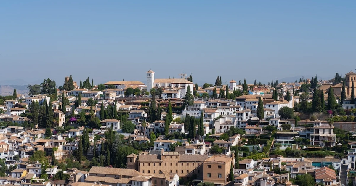 Find Granada Wineries You Can Reach and Book