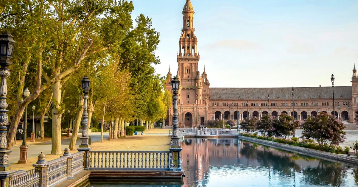 Find Spanish winery services that fit your whole group