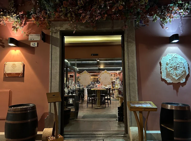 Los Patios de Beatas — Vinoteca in Málaga